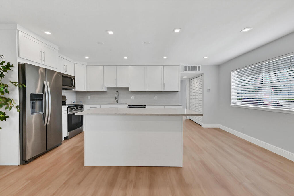 99 Monaco C , Delray Beach, FL 33446
