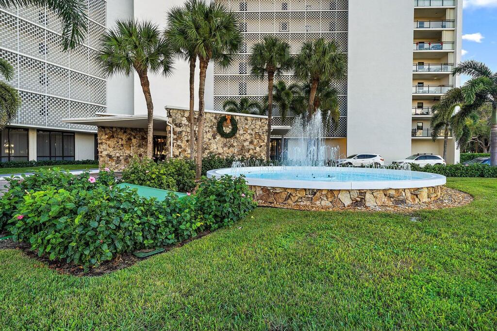 336 Golfview Road, North Palm Beach, FL 33408