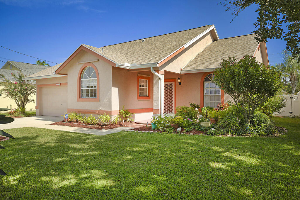 6118 Lauderdale Street, Jupiter, FL 33458