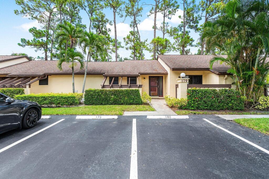 179 Sarita Court, Royal Palm Beach, FL 33411