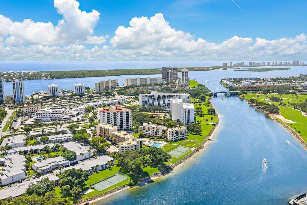 370 Golfview Road, North Palm Beach, FL 33408