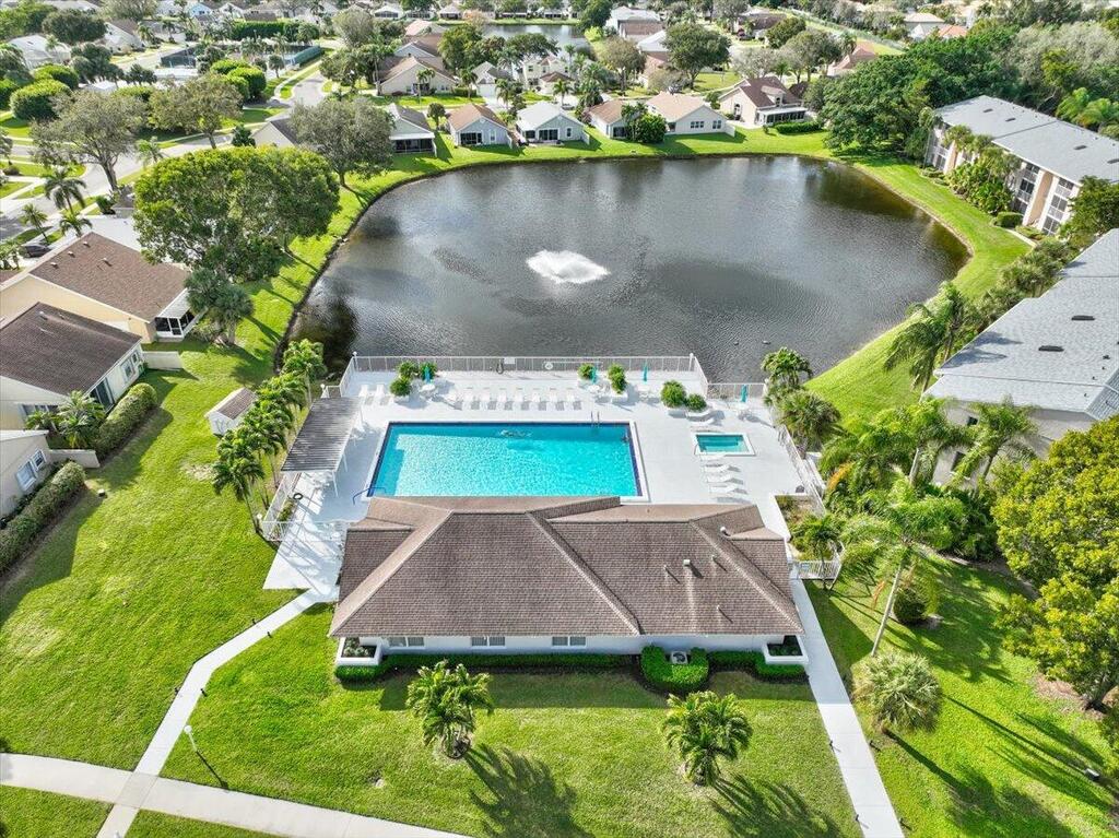 13811 Oneida Drive, Delray Beach, FL 33446