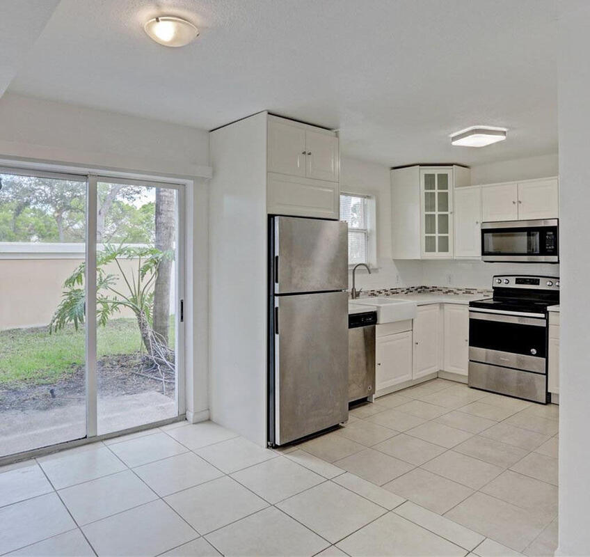 3810 Jog Road, West Palm Beach, FL 33411