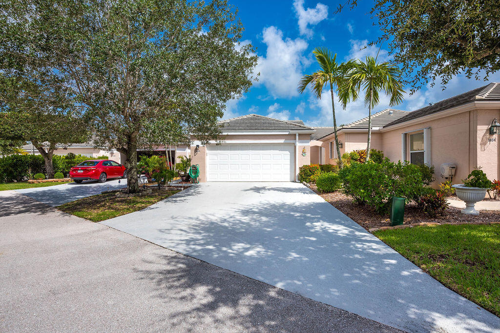 1035 Island Manor Drive, Greenacres, FL 33413