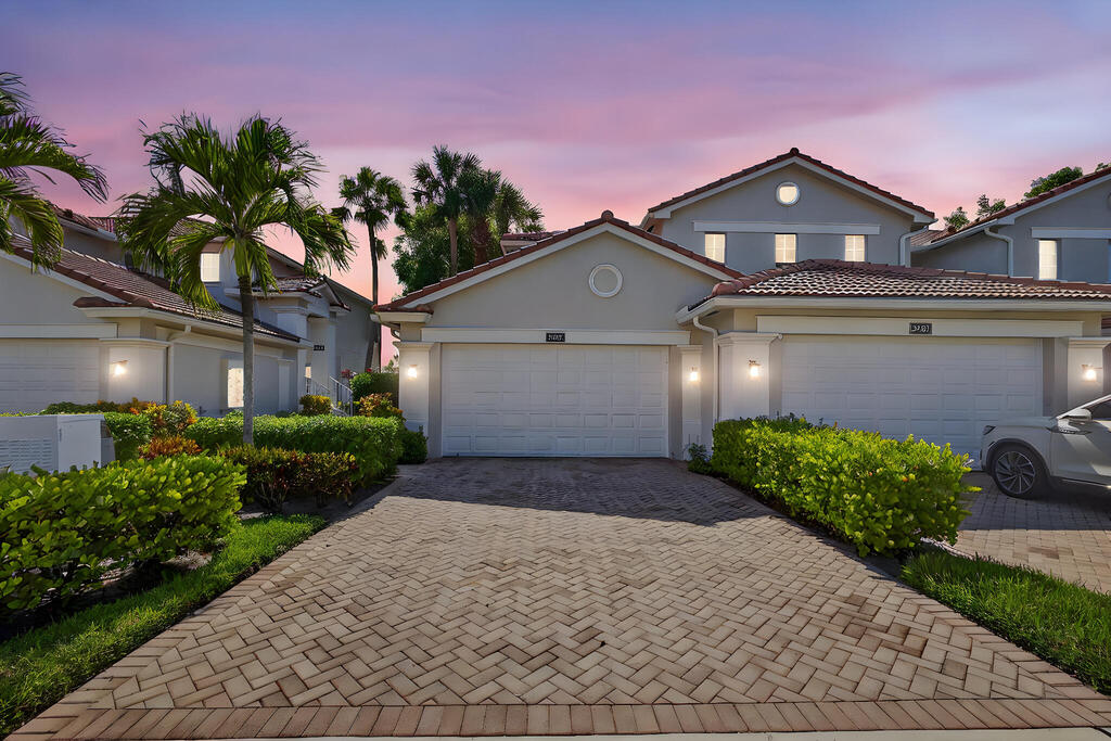 2105 Wingate Bend, Wellington, FL 33414