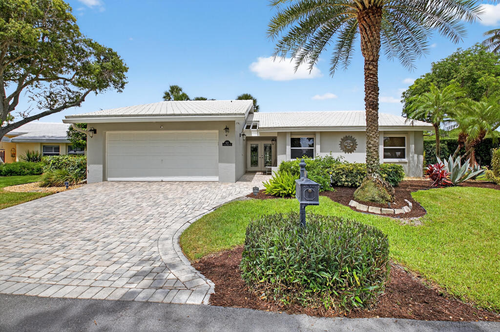 5527 Cameo Drive, Boca Raton, FL 33433