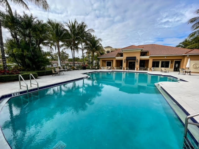 4903 Midtown Lane, Palm Beach Gardens, FL 33418