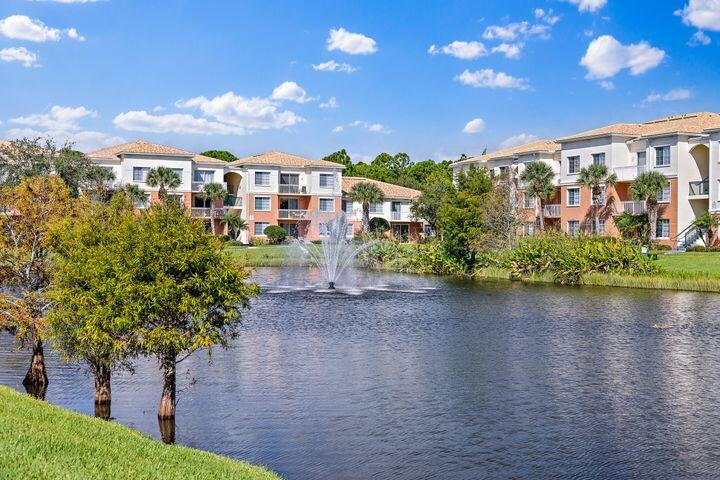 4302 Myrtlewood Circle, Palm Beach Gardens, FL 33418