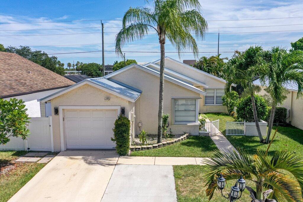 9090 Chatsworth Cascades , Boca Raton, FL 33434