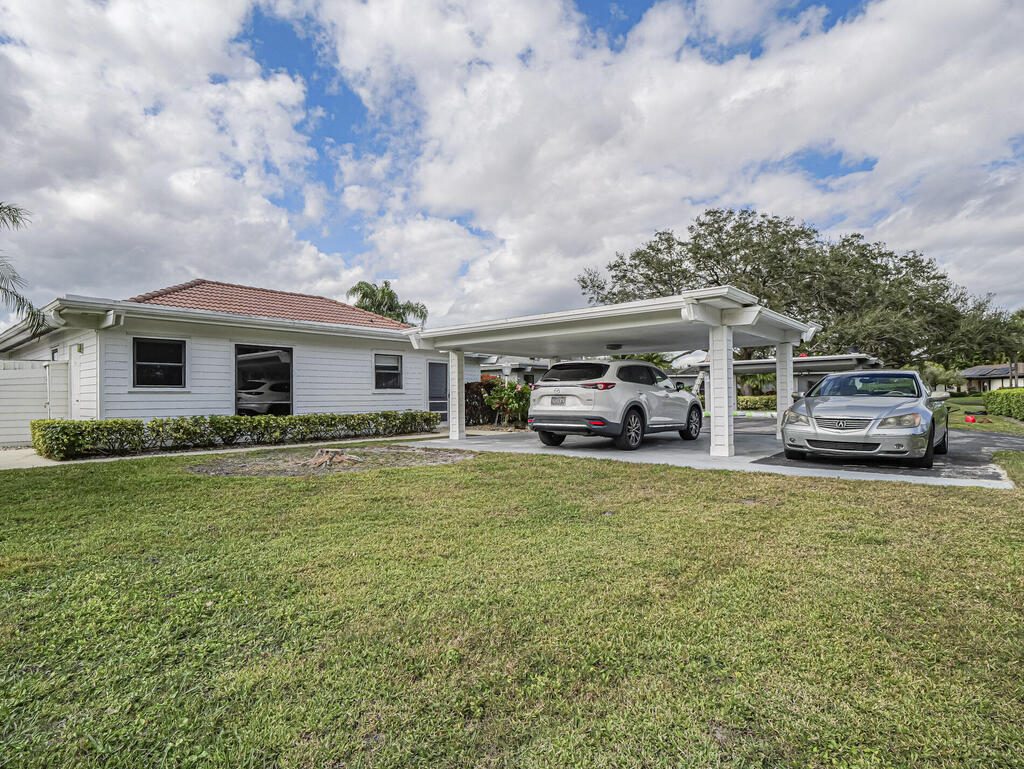 13867 Eastpointe Way, Palm Beach Gardens, FL 33418