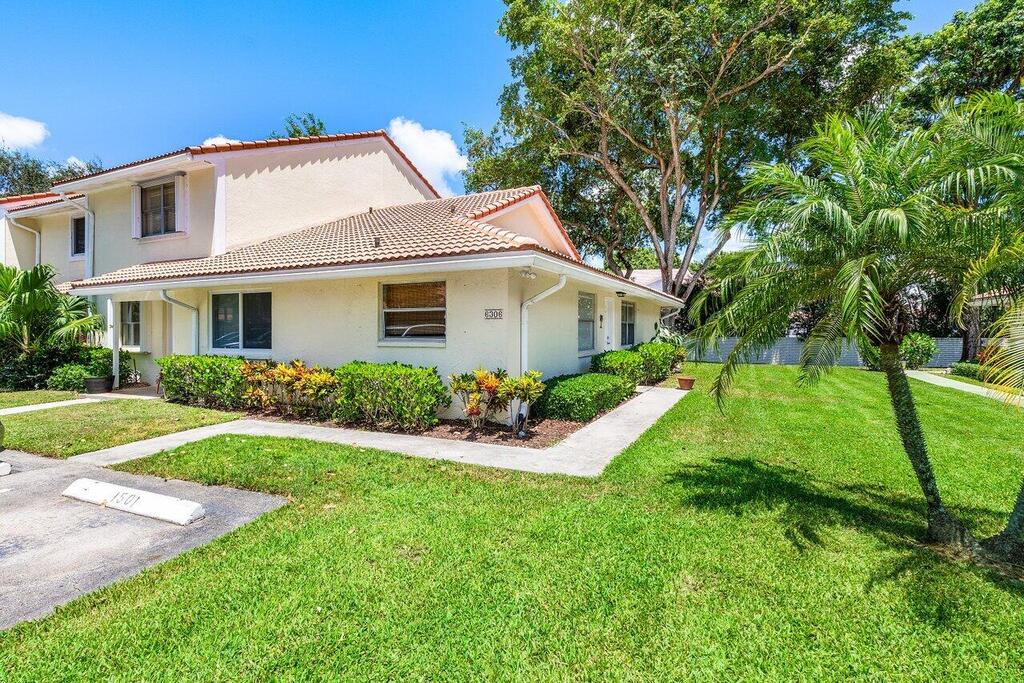 6306 Walk Circle, Boca Raton, FL 33433