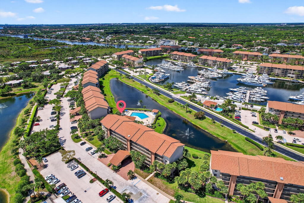 601 Seafarer Circle, Jupiter, FL 33477