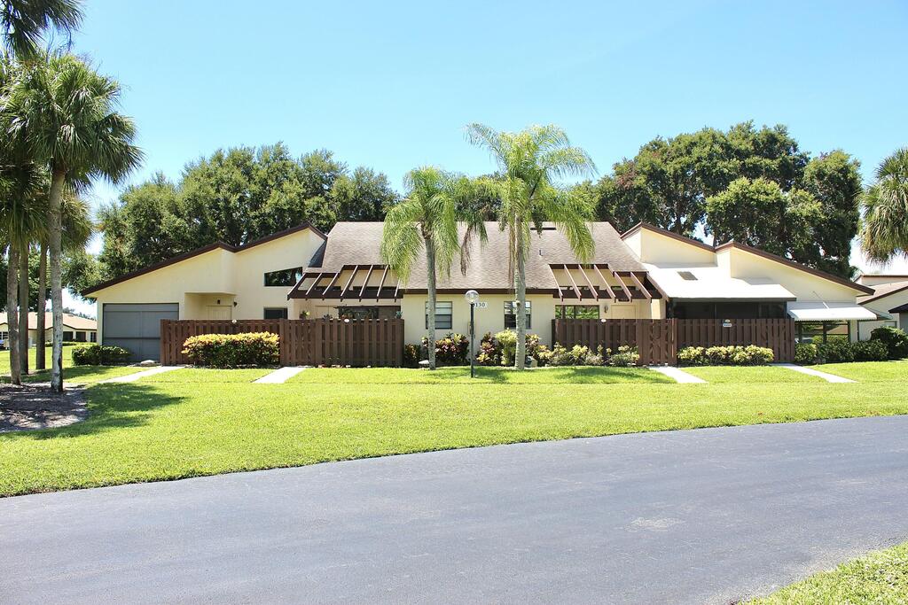 5130 Nesting Way, Delray Beach, FL 33484