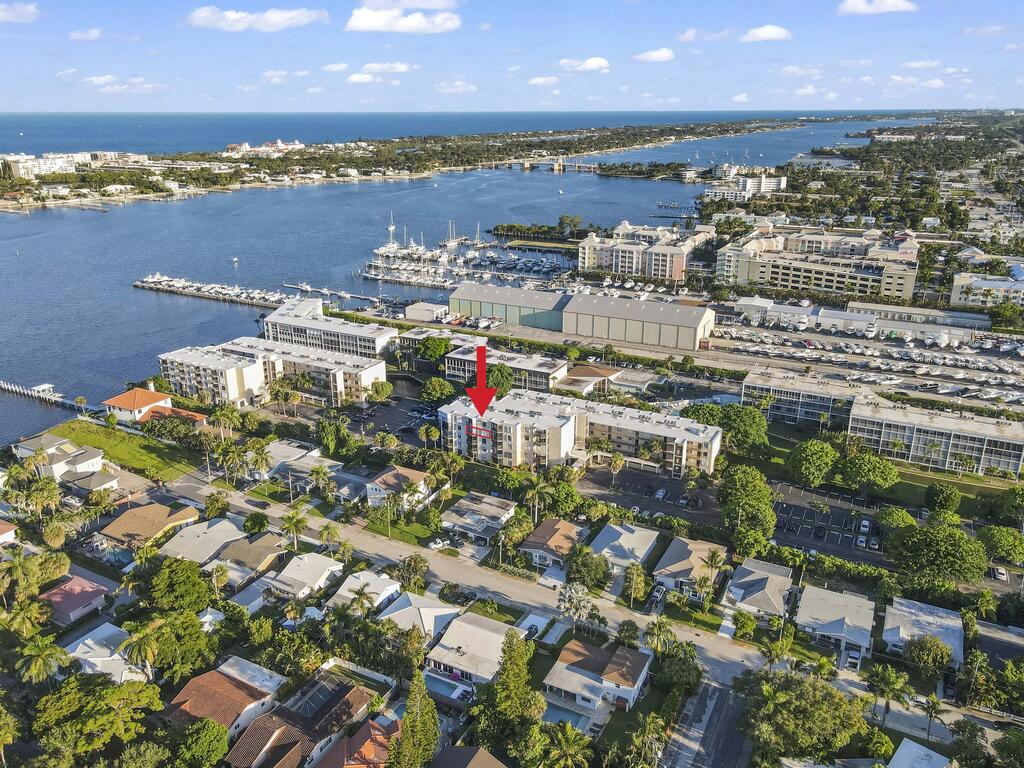 890 Federal Highway, Lantana, FL 33462