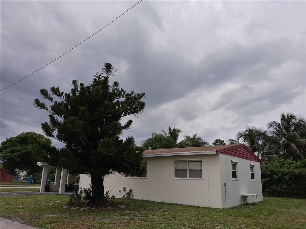 201 14th Avenue, Boynton Beach, FL 33435