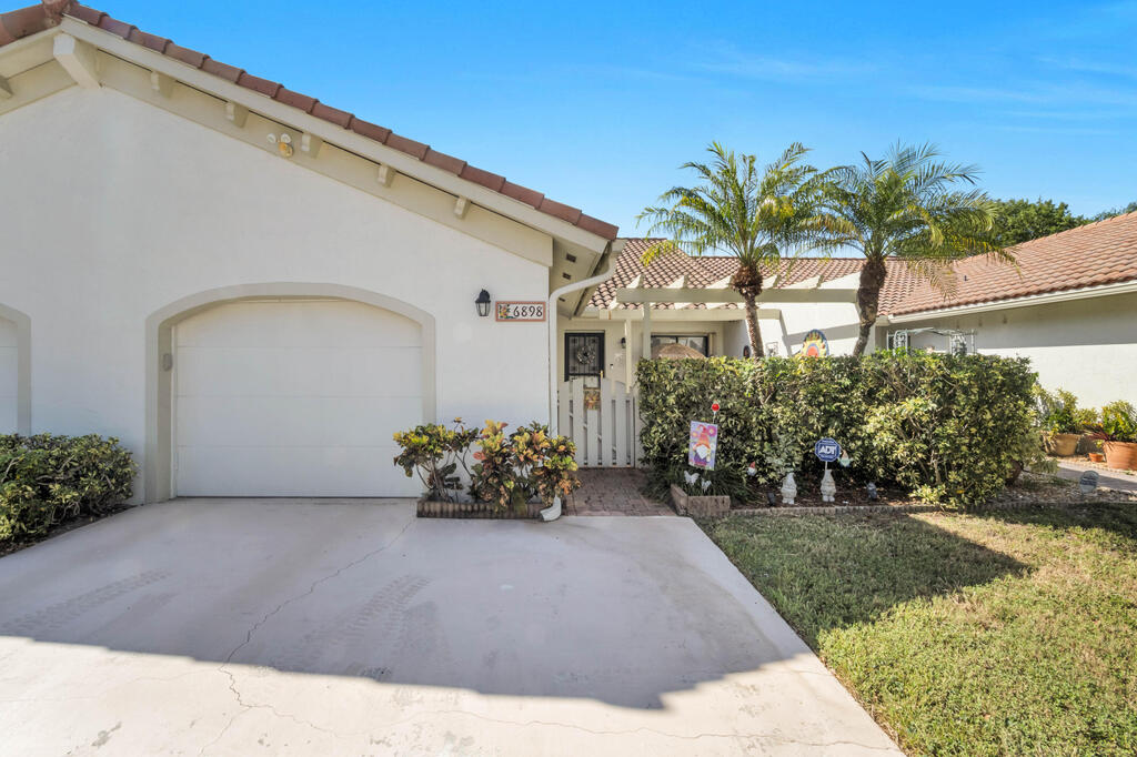 6898 Consolata Street, Boca Raton, FL 33433