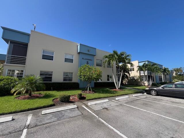 897 Flanders S , Delray Beach, FL 33484