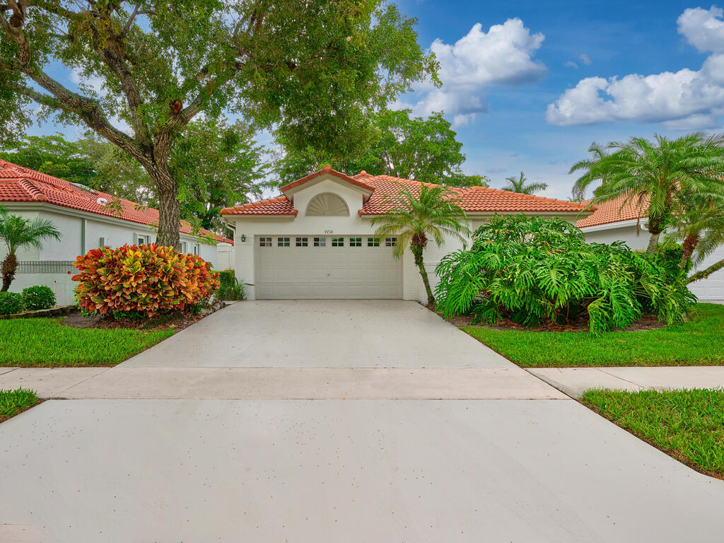 9758 Harbour Lake Circle, Boynton Beach, FL 33437