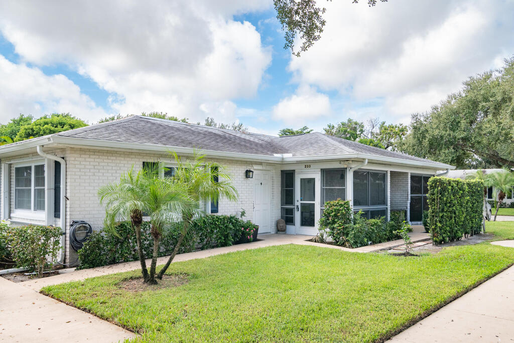 10137 40th Way, Boynton Beach, FL 33436