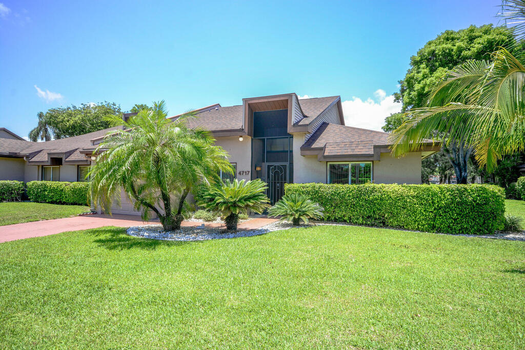 4717 Fountains Drive, Lake Worth, FL 33467