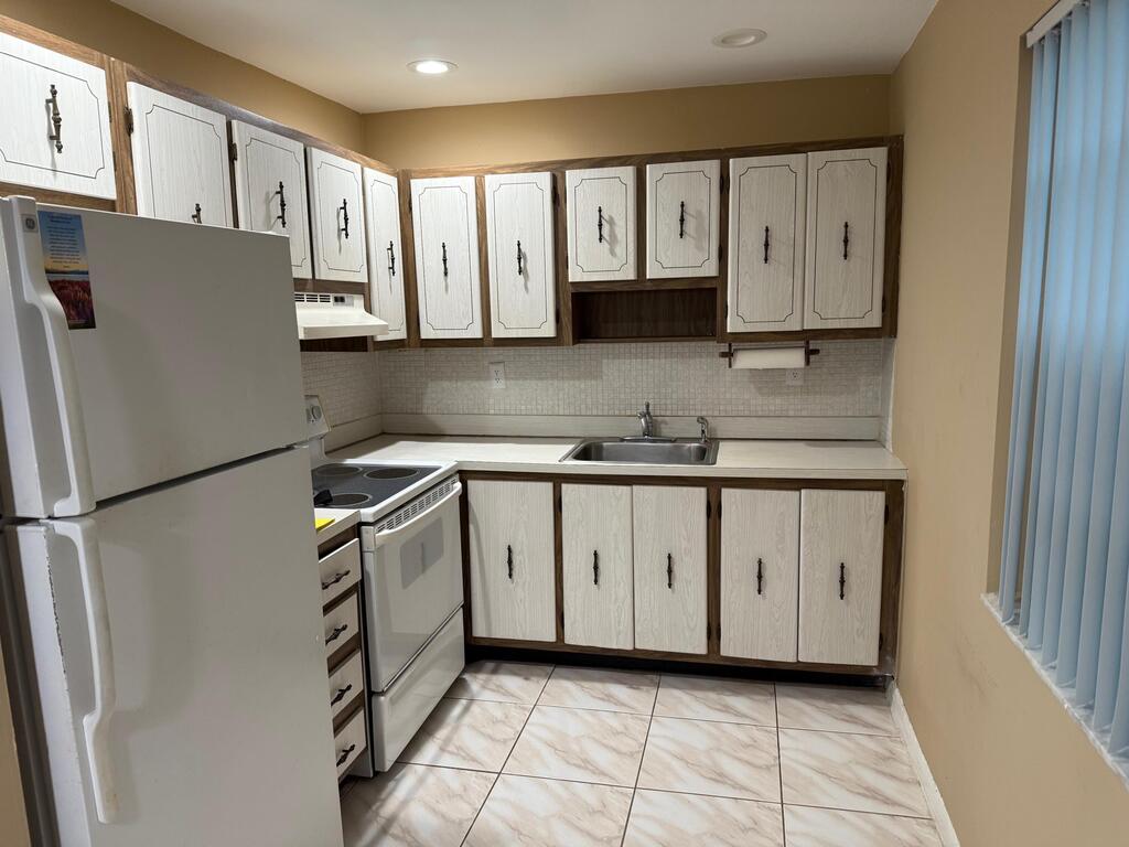 795 Normandy Q , Delray Beach, FL 33484