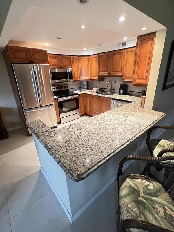 174 Somerset I , West Palm Beach, FL 33417