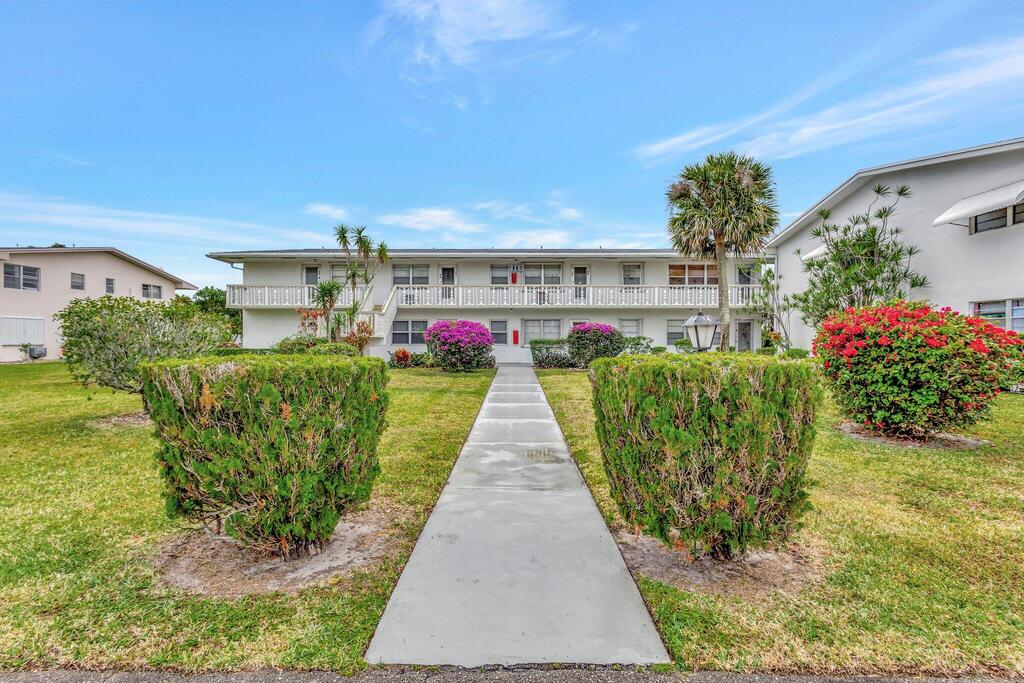 189 Coventry H , West Palm Beach, FL 33417