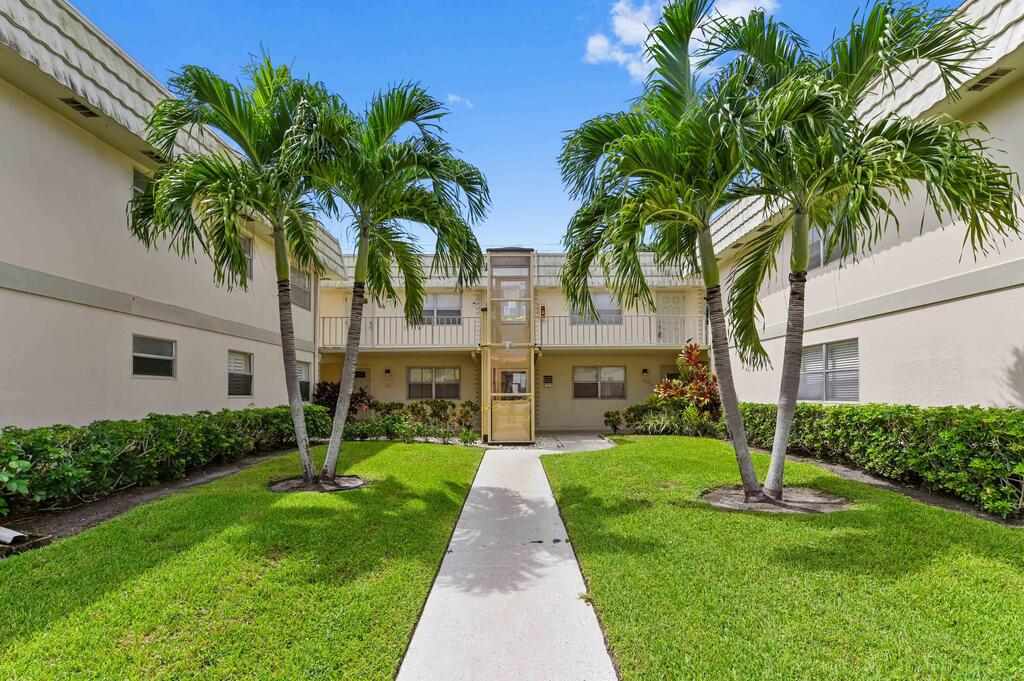 710 Saxony O , Delray Beach, FL 33446