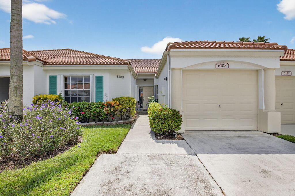 6108 Floral Lakes Drive, Delray Beach, FL 33484