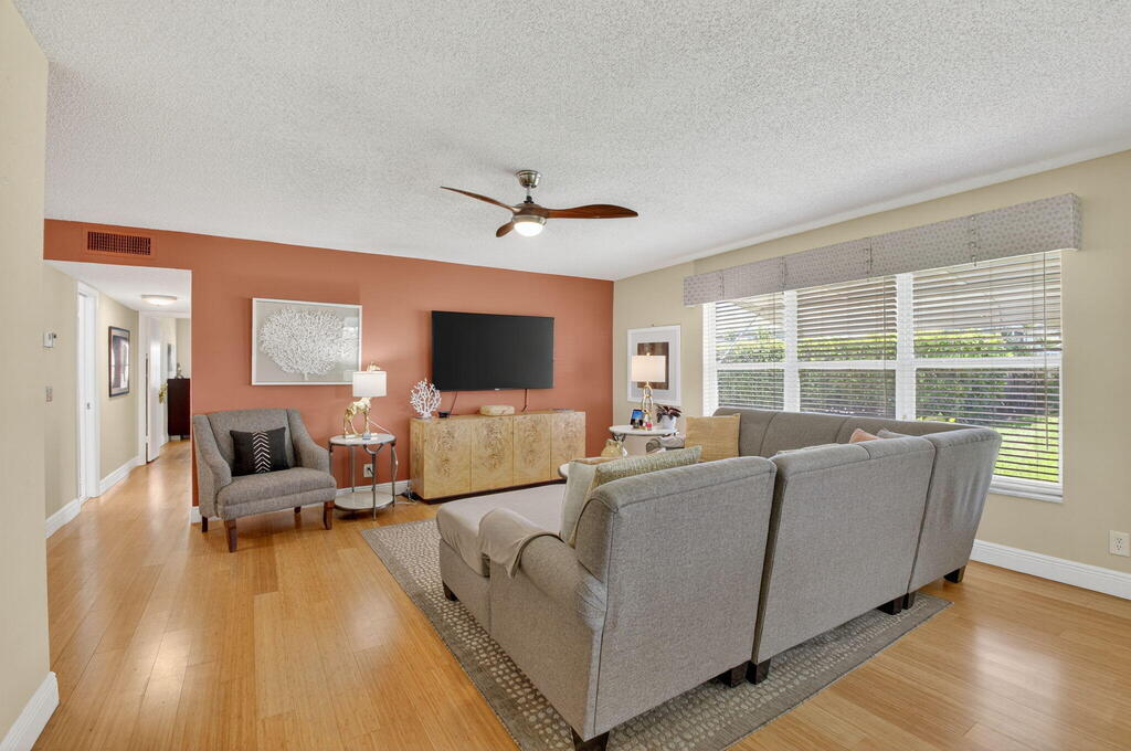 762 High Point Boulevard, Delray Beach, FL 33445