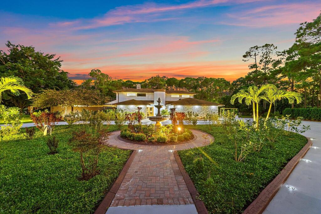 14645 Black Bear Road, Palm Beach Gardens, FL 33418