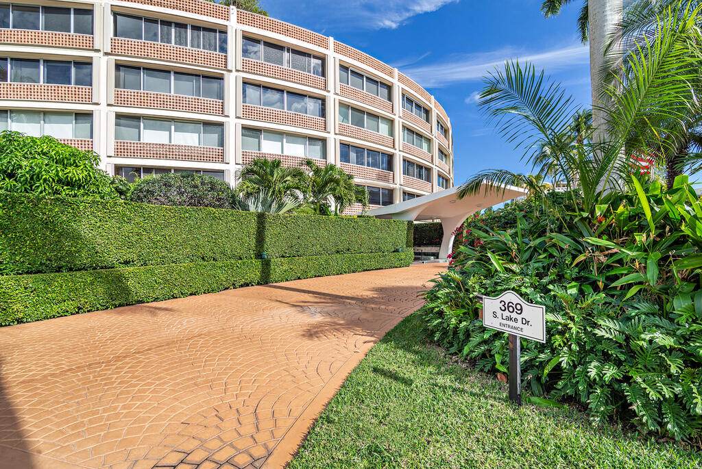 369 Lake Drive, Palm Beach, FL 33480