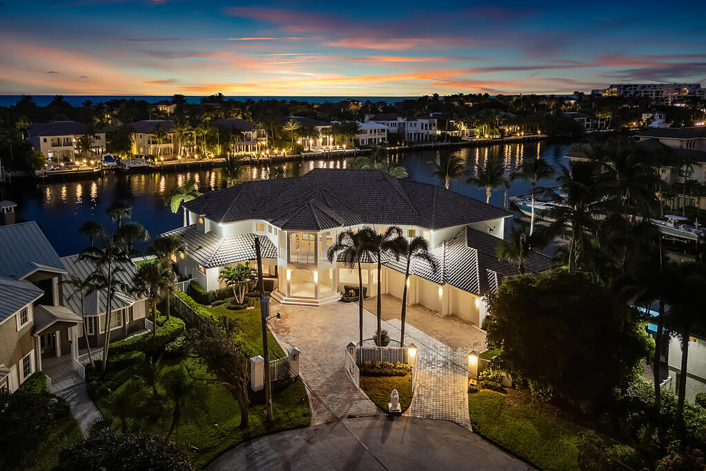 978 Dogwood Drive, Delray Beach, FL 33483