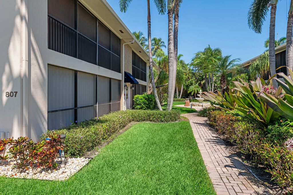 807 1st Street, Delray Beach, FL 33483