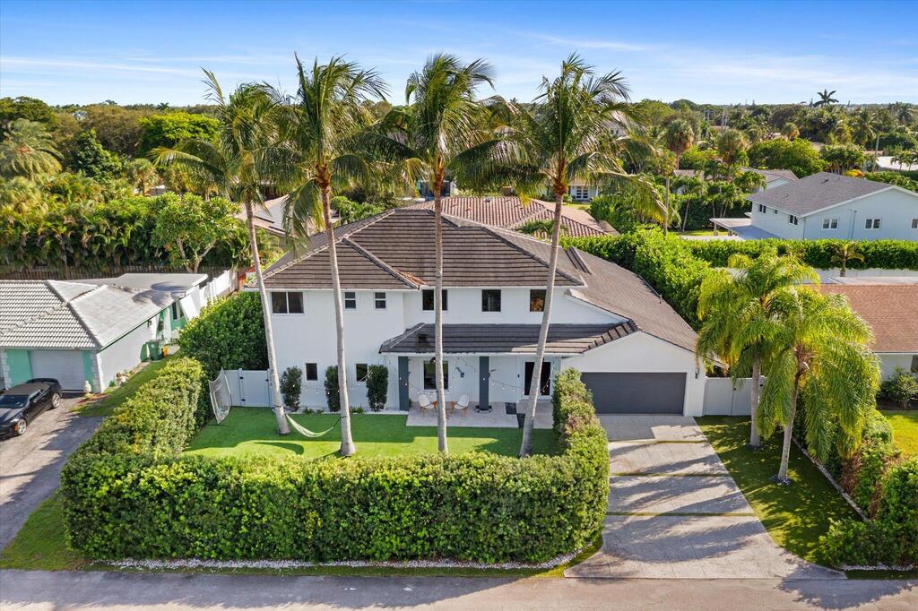 1044 6th Drive, Boca Raton, FL 33486