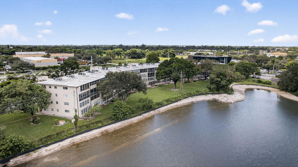 413 Southampton A , West Palm Beach, FL 33417