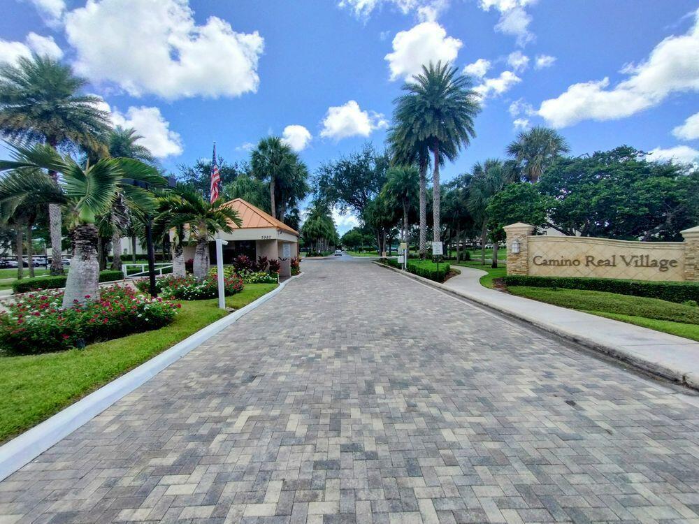 5900 Camino Del Sol , Boca Raton, FL 33433
