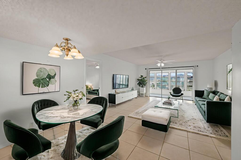 715 Lori Drive, Palm Springs, FL 33461