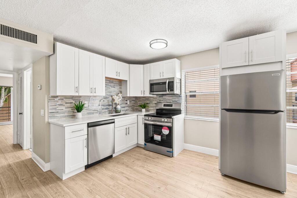 222 Piedmont E , Delray Beach, FL 33484
