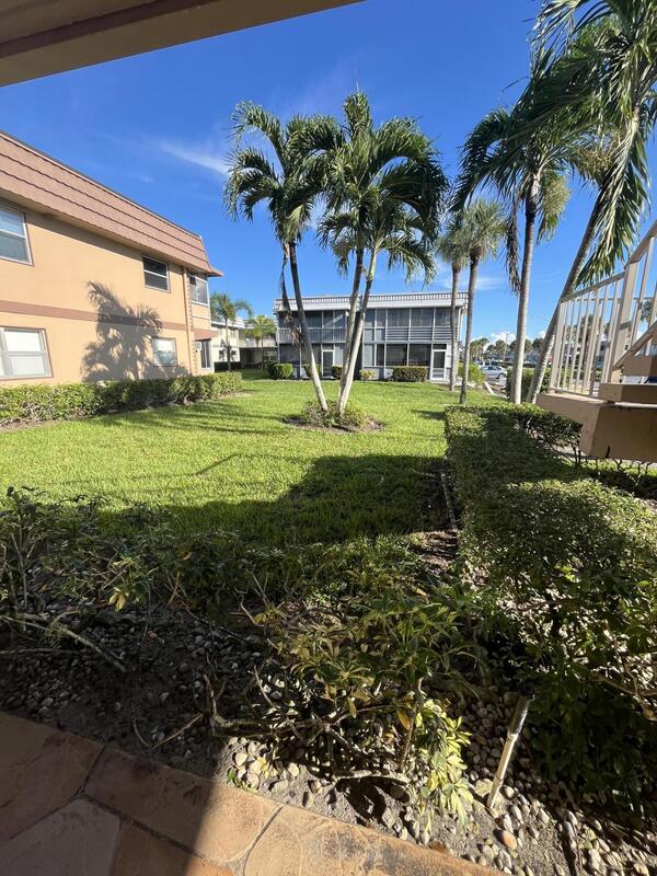 577 Brittany M , Delray Beach, FL 33446