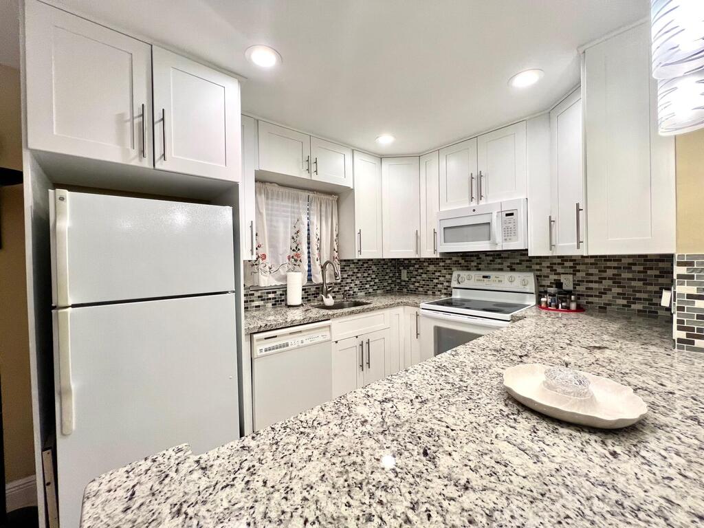 176 Tuscany C , Delray Beach, FL 33446