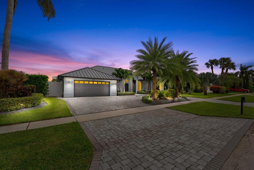 1874 Newhaven Avenue, Wellington, FL 33414