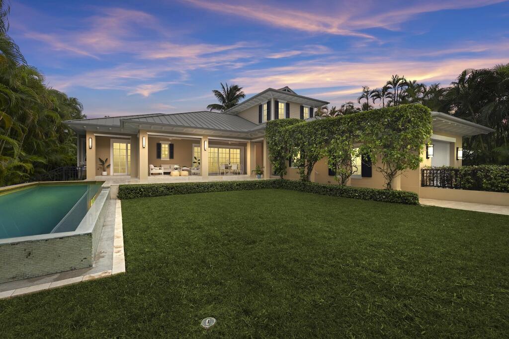 8 Osprey Drive, Ocean Ridge, FL 33435