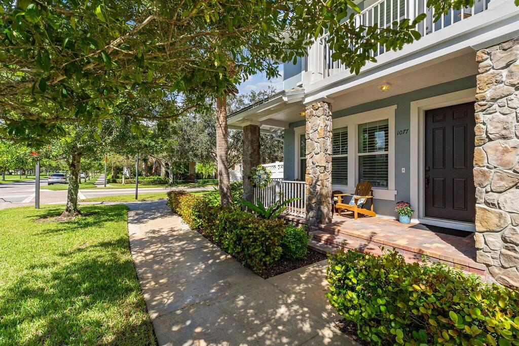 1077 Prescott Drive, Jupiter, FL 33458