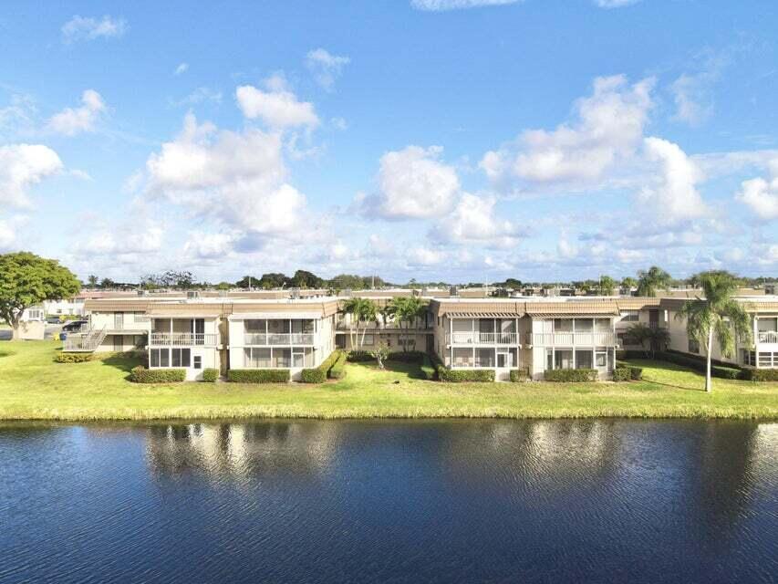 283 Saxony F , Delray Beach, FL 33446