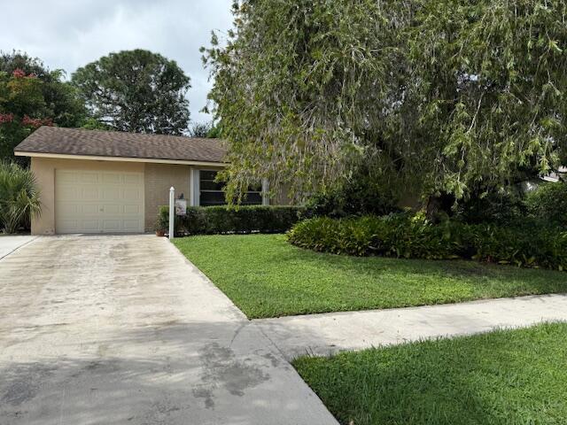 169 Dove Circle, Royal Palm Beach, FL 33411