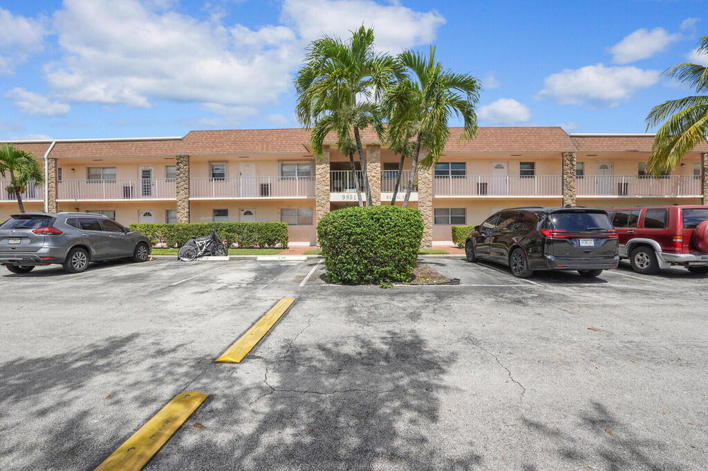 9851 Sandalfoot Boulevard, Boca Raton, FL 33428