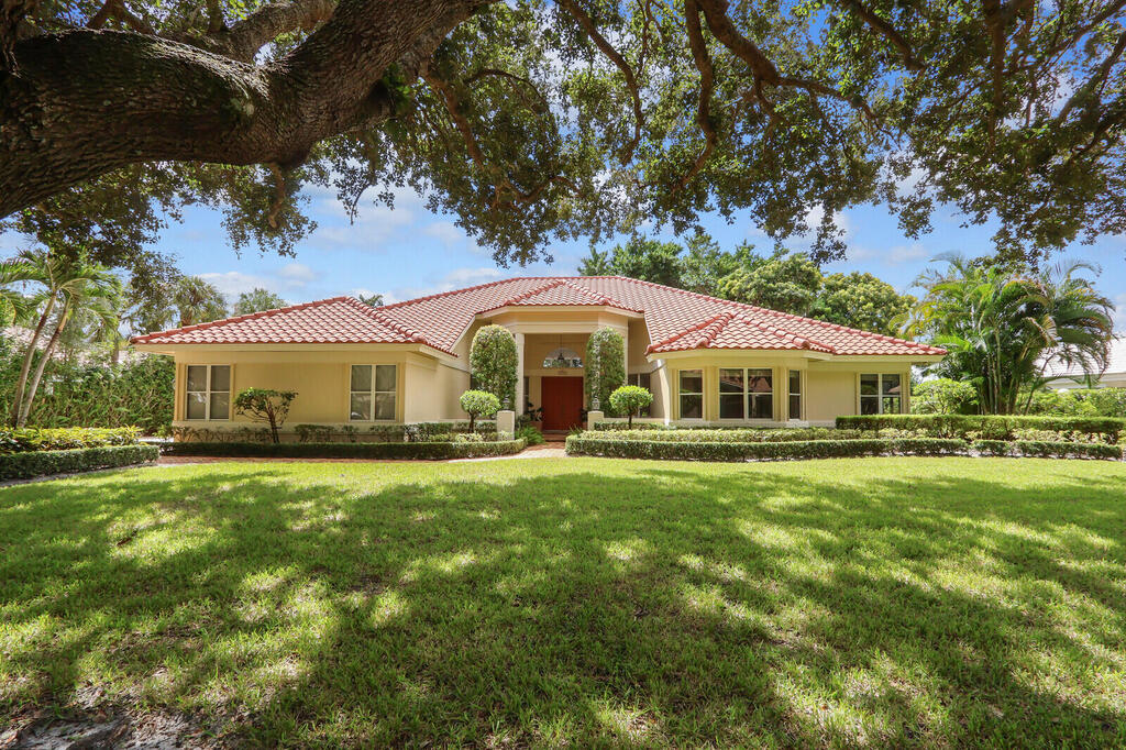 18517 Heritage Drive, Jupiter, FL 33469