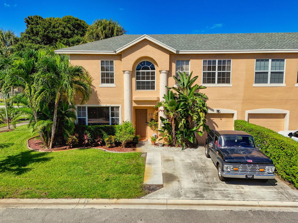 279 Live Oak Lane, Jupiter, FL 33458