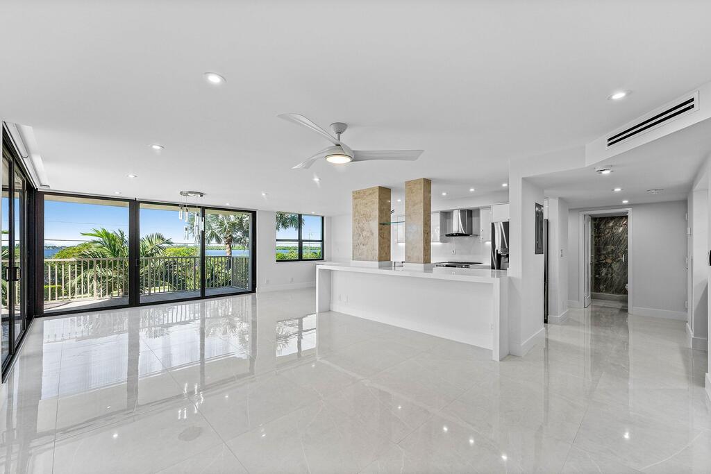 5480 Ocean Drive, Singer Island, FL 33404